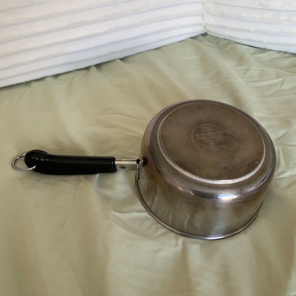 Revere Ware 95K Stainless Steel 1 Qt Pot - Picture 4 of 13